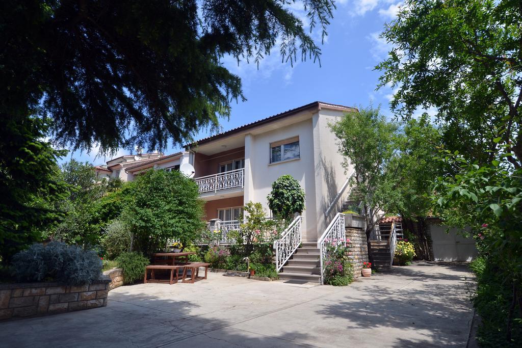 Apartment Rojnic Pula Zewnętrze zdjęcie
